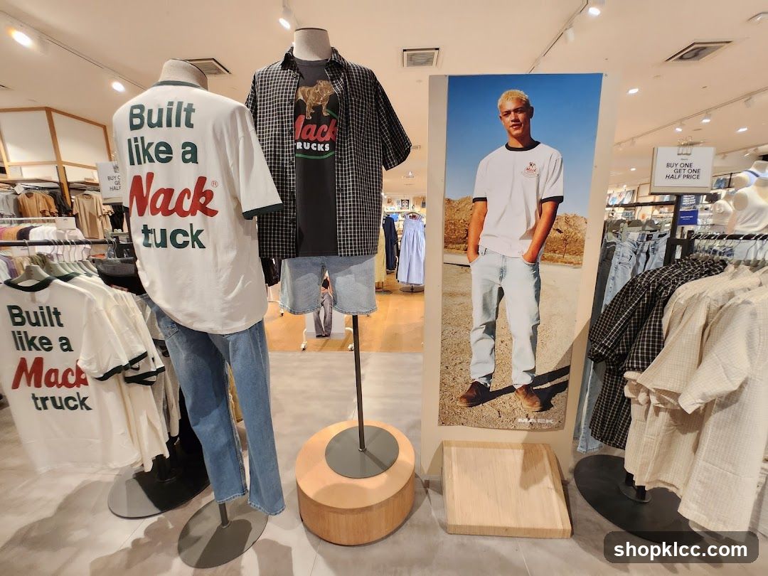 Nack Tuck Clothing Display