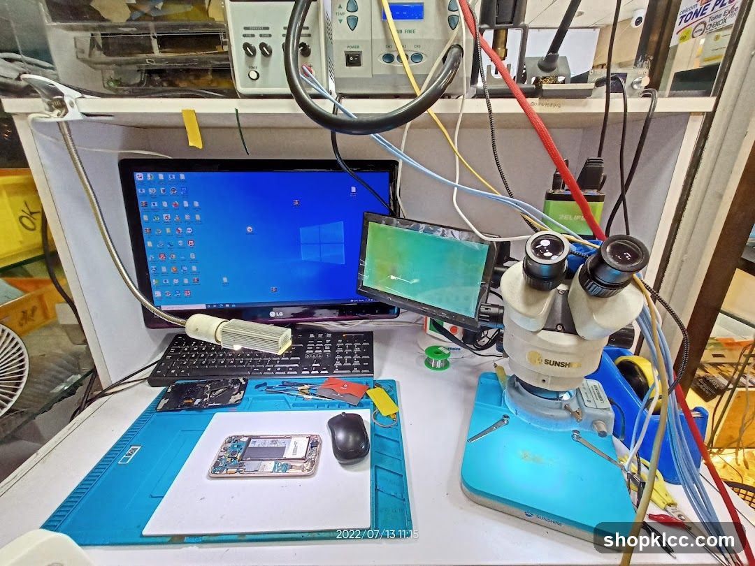 Electronics Repair Workbench