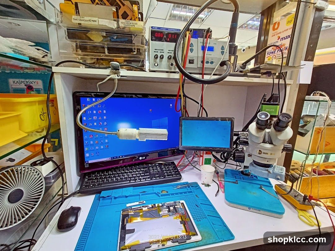Electronics Repair Workbench