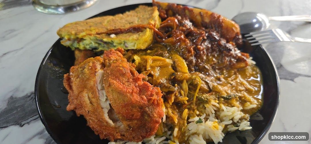 Nasi campur Az Signature