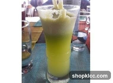 Green Smoothie in Glass