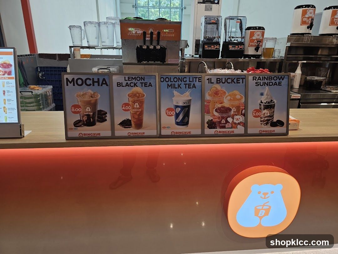 Bingxue Drink Counter Display