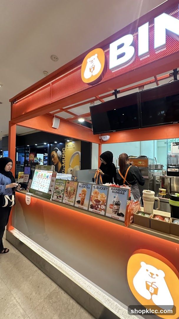 BINGA Store Interior