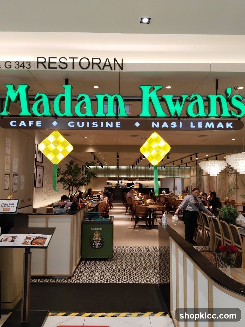 Madam Kwan's Cafe Cuisine Nasi Lemak Interior View