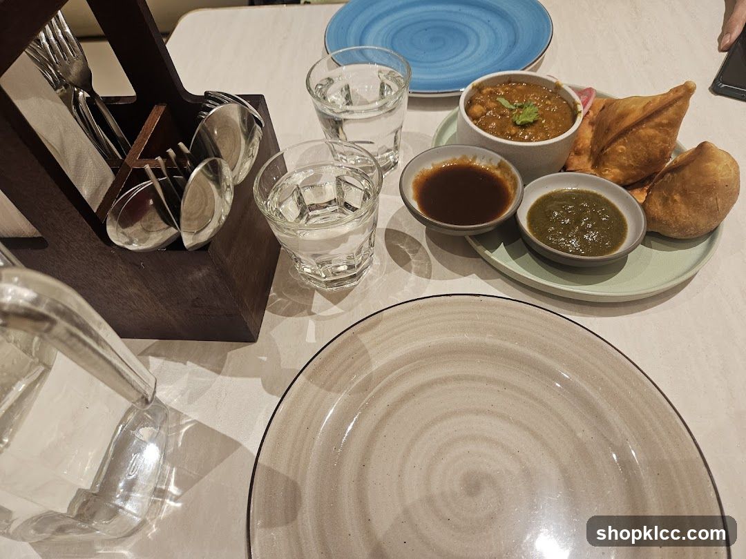 Samosa Platter with Chutneys