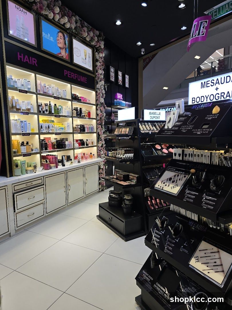 Cosmetics Store Display