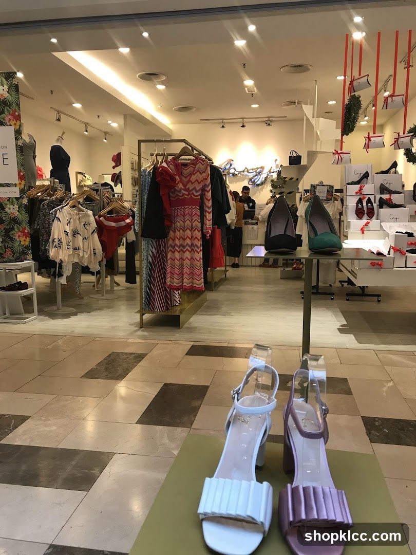 Fashion Store Interior Display