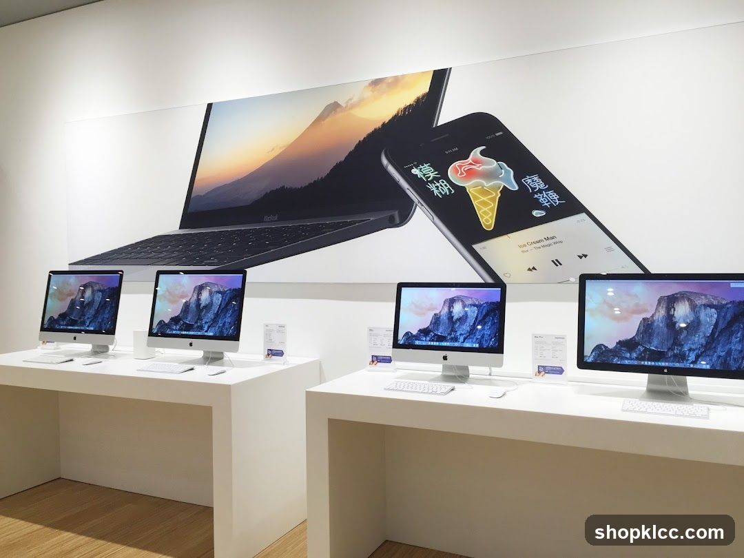 Apple Store Display
