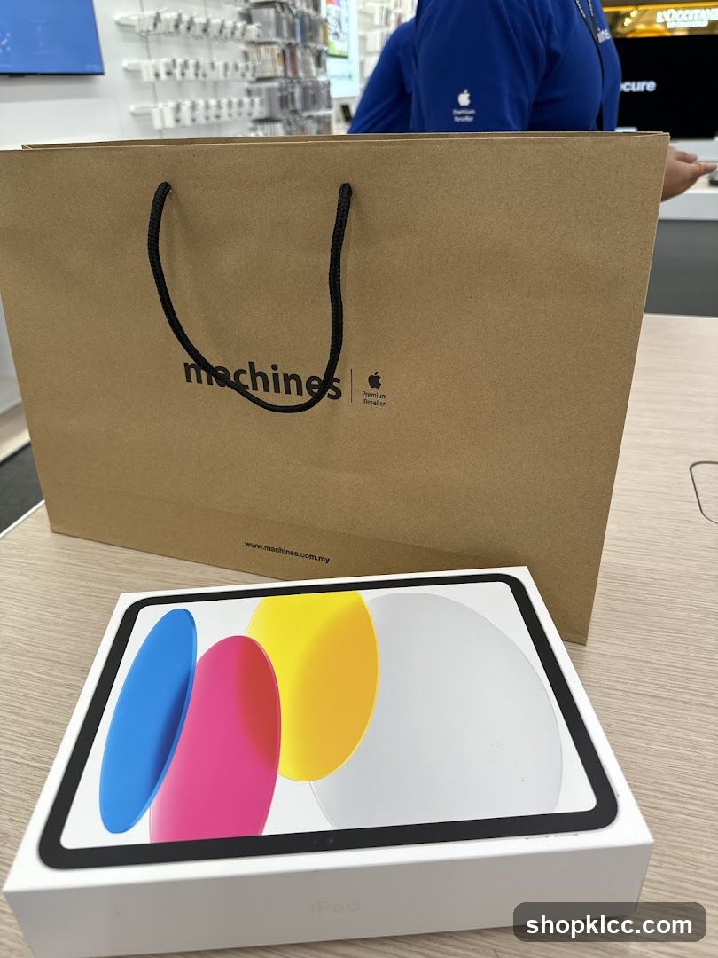 iPad Box and Shopping Bag