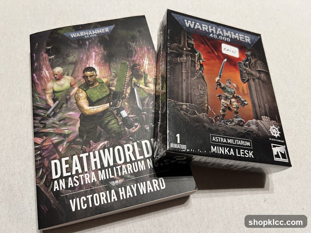 Warhammer 40,000 Book and Miniature Box