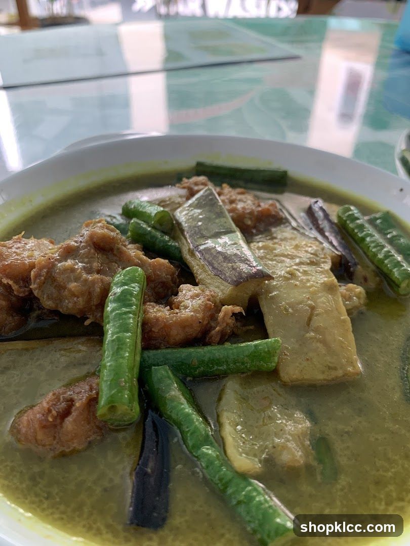 暖心阁素食馆 Nuan Xin Ge Vegetarian Restaurant