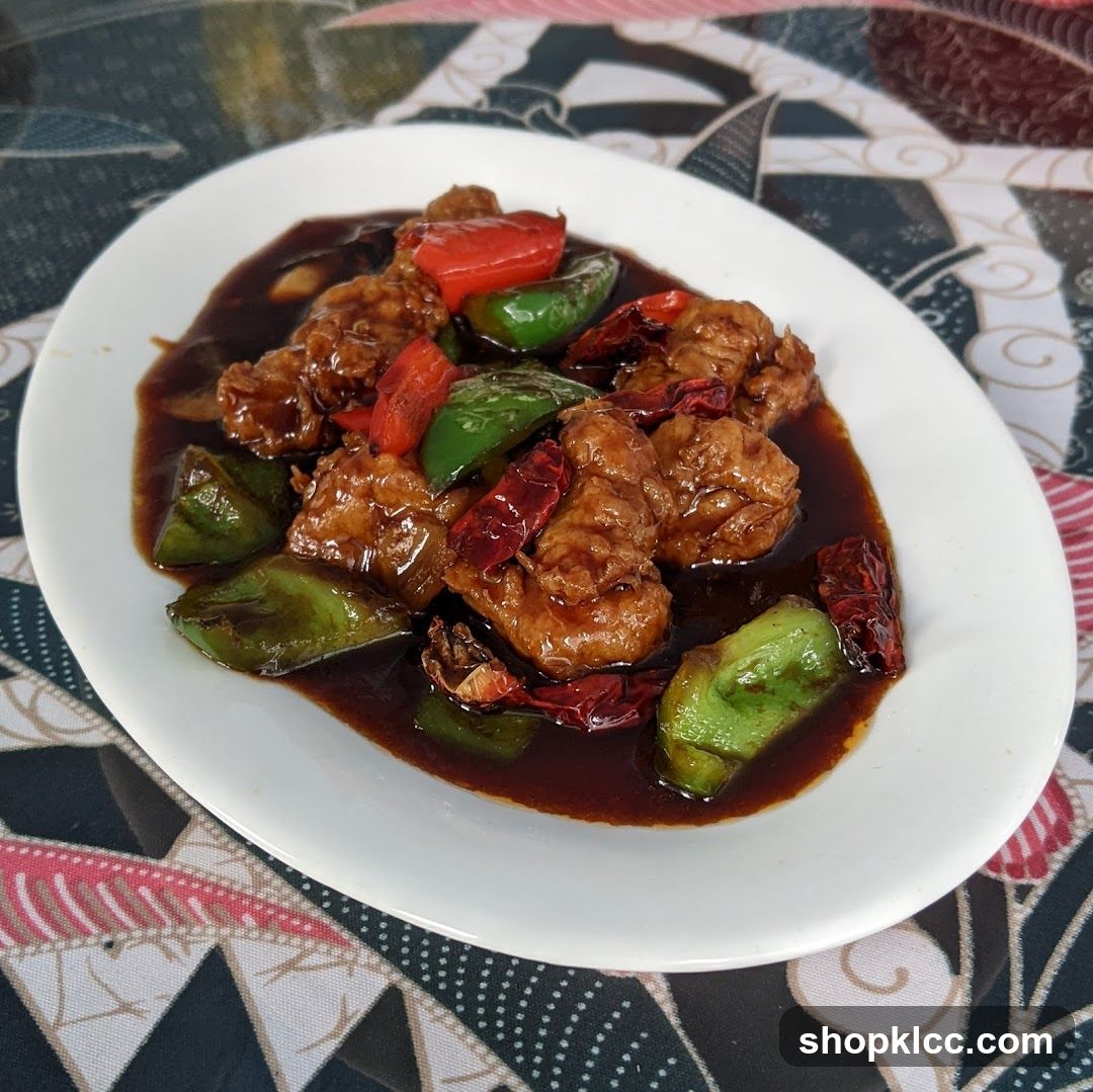 Stir-fried Dish with Peppers and Dried Chilies