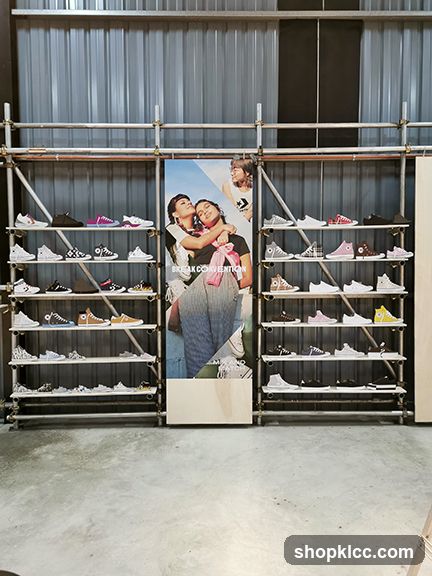 Sneaker Display