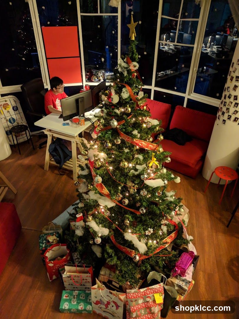 Christmas Tree and Gifts