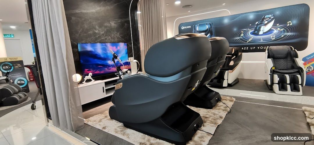 Massage Chairs Display