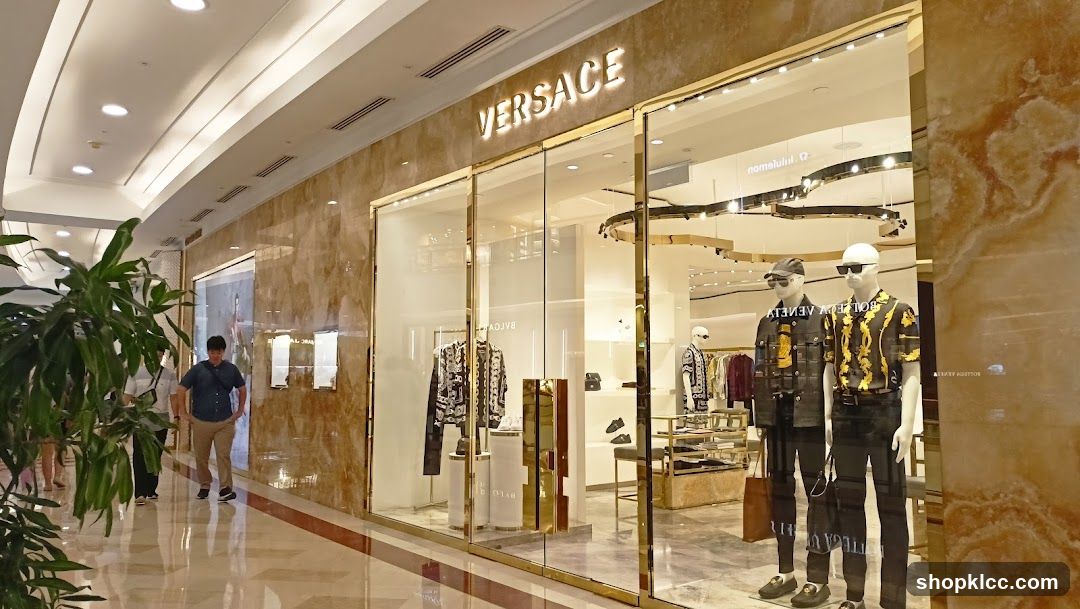 VERSACE