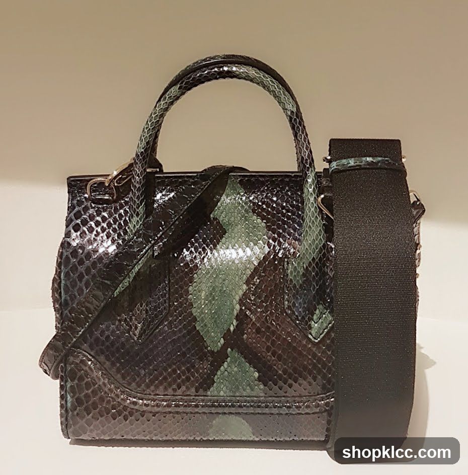 Handbag