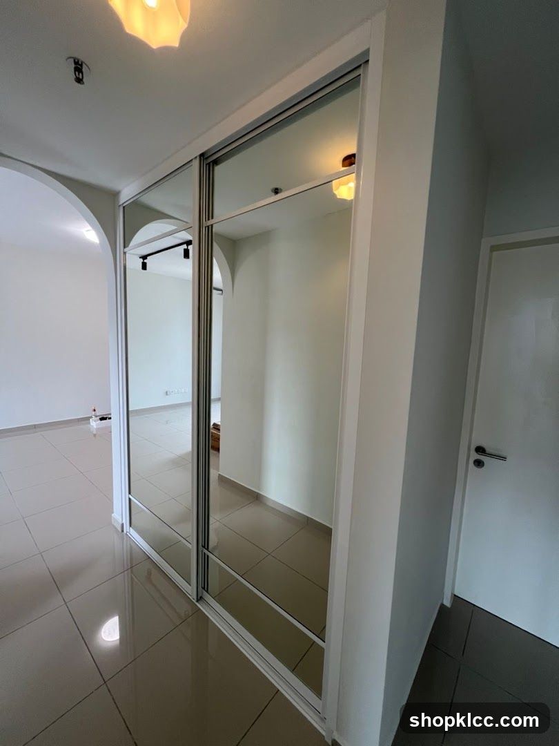Modern Wardrobe with Mirrored Doors