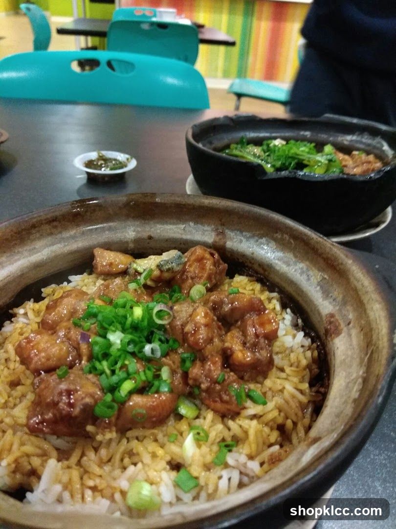 Restaurant Interior Food Scene