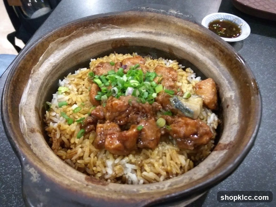 Food dish in clay pot