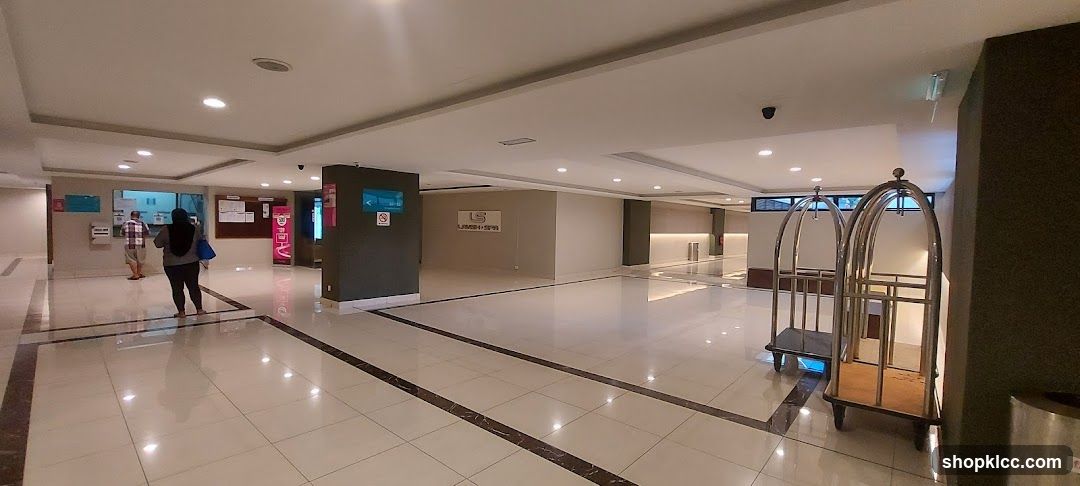 Hotel Lobby