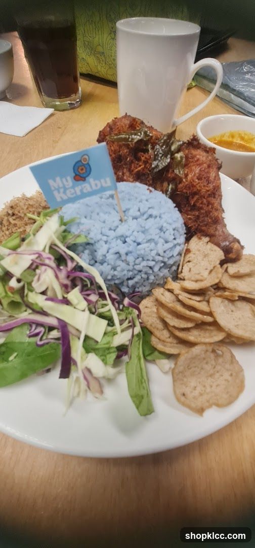 Nasi Kerabu with Fried Chicken