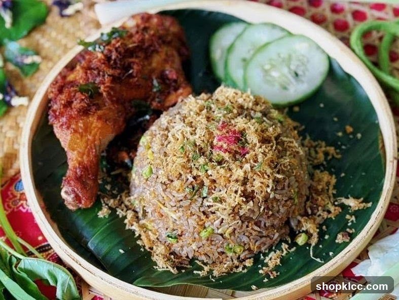 Fried Rice with Chicken and Cucumber