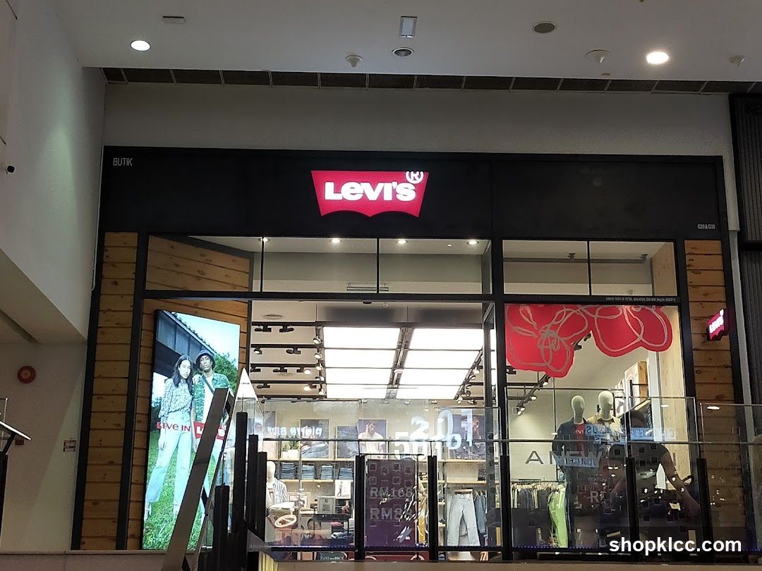 Levi's