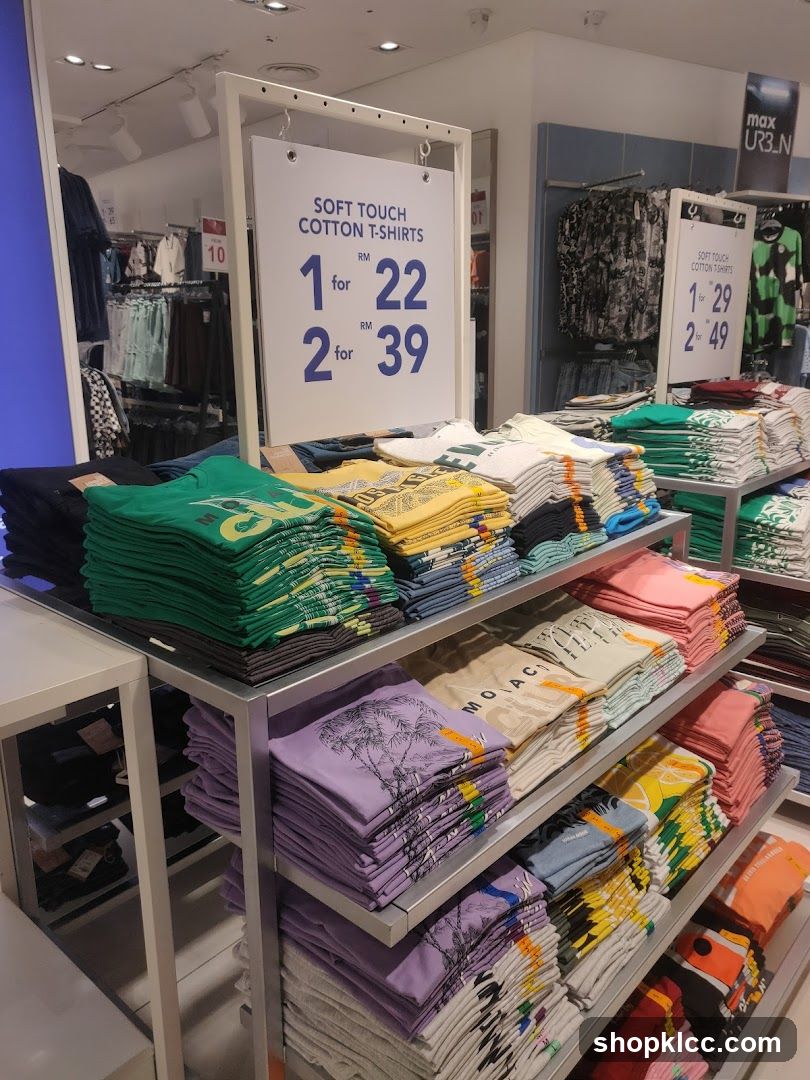 T-Shirt Sale Display