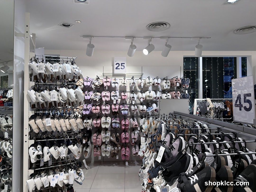 Shoe Store Display