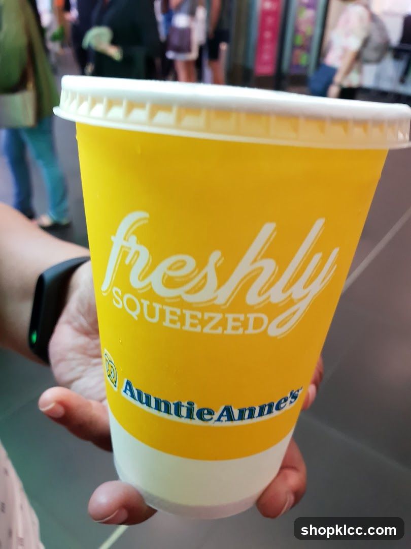 Auntie Anne's Freshly Squeezed Drink Cup