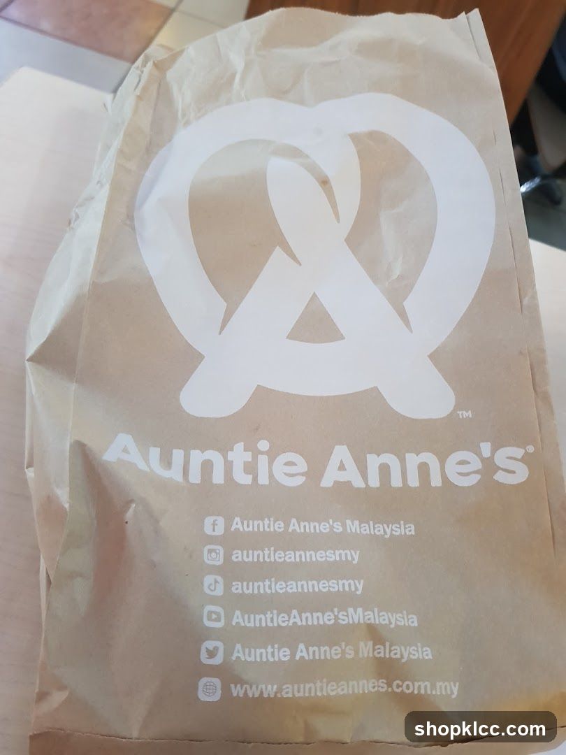 Auntie Anne's Bag
