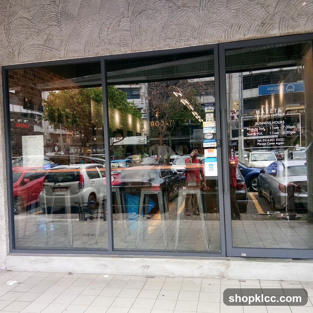 Hareta Hair Studio (Hair Beauty Salon Publika)