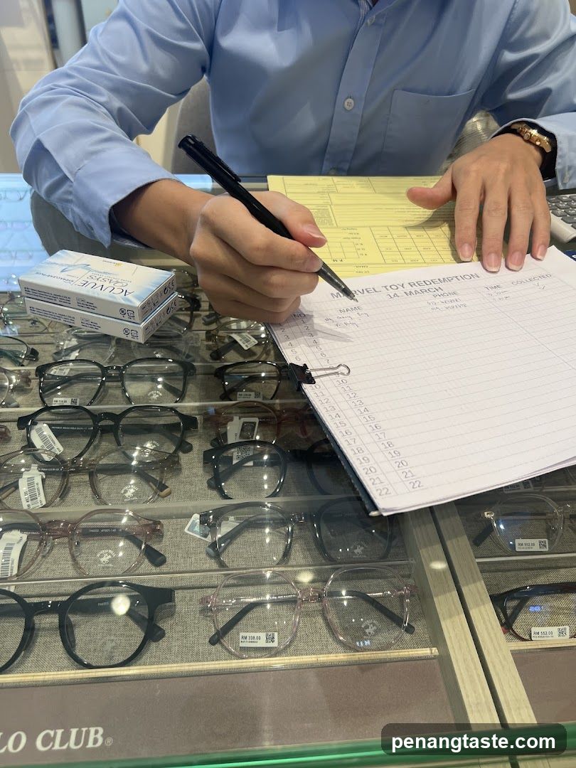 Eyewear Store Transaction
