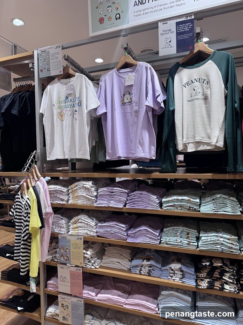 T-shirts with cartoon characters