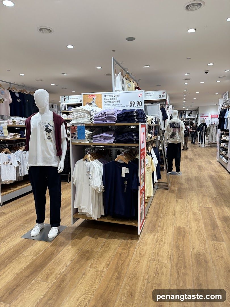 Uniqlo Store Interior
