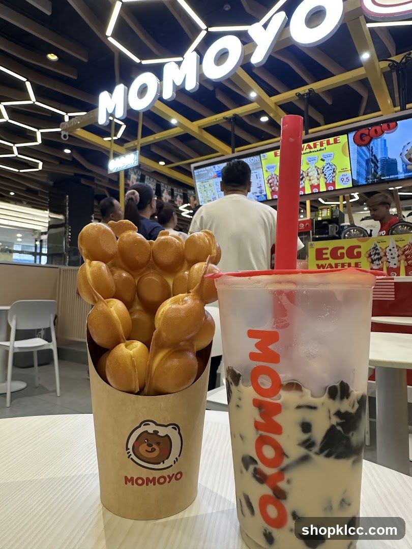 Momoyo Bubble Waffle and Drink
