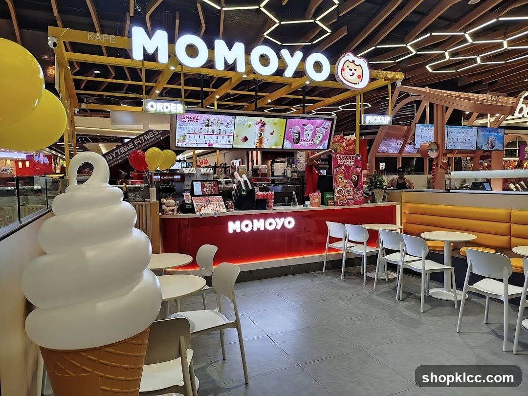 Momoyo Cafe