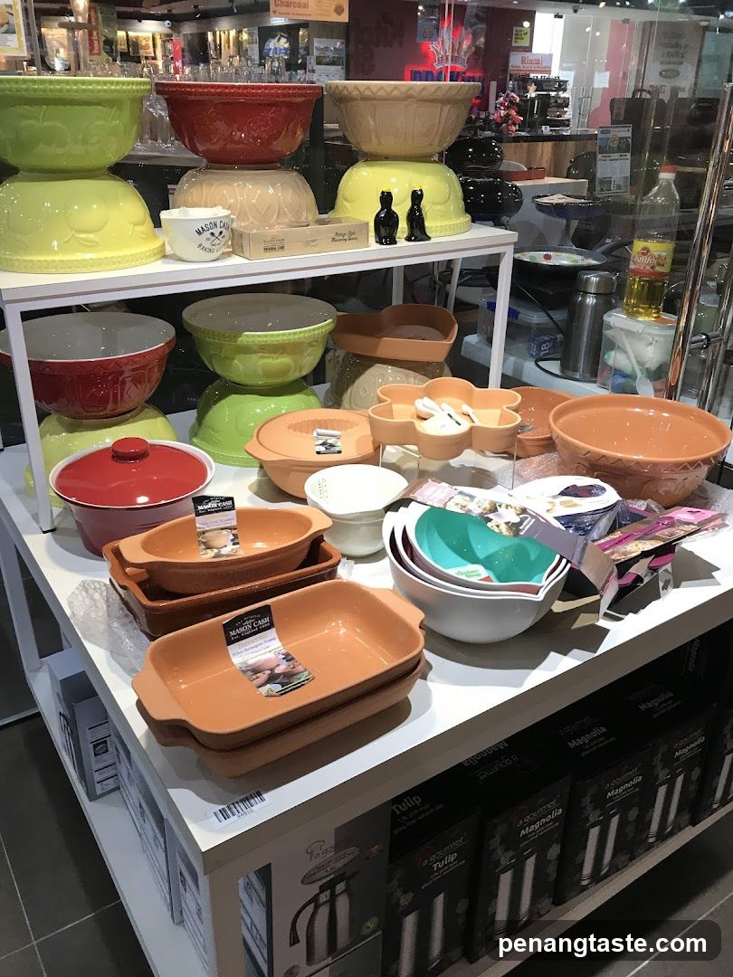 Kitchenware Display