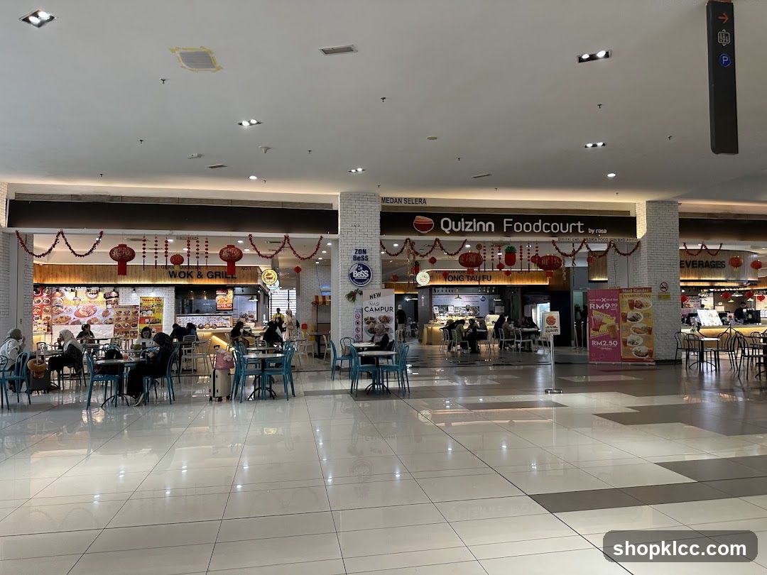 Food Court