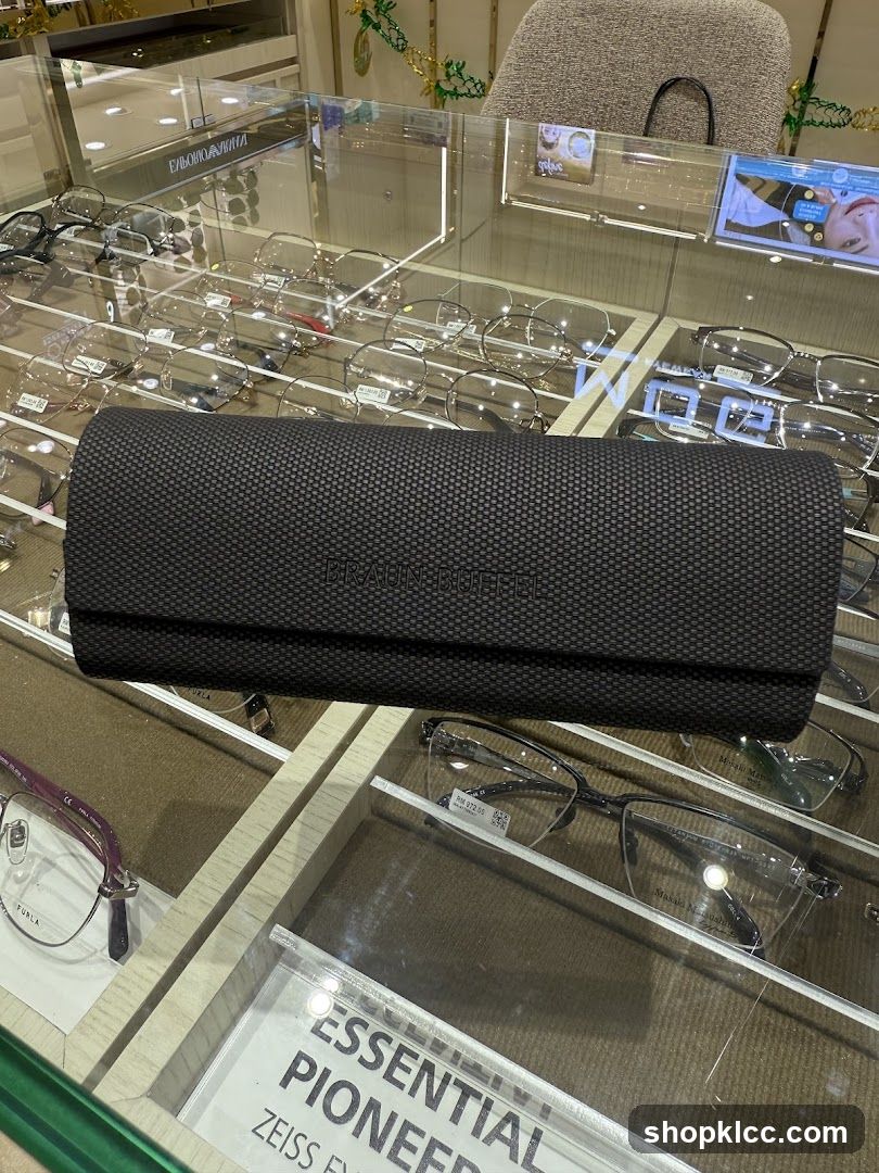 Eyeglasses Display Case