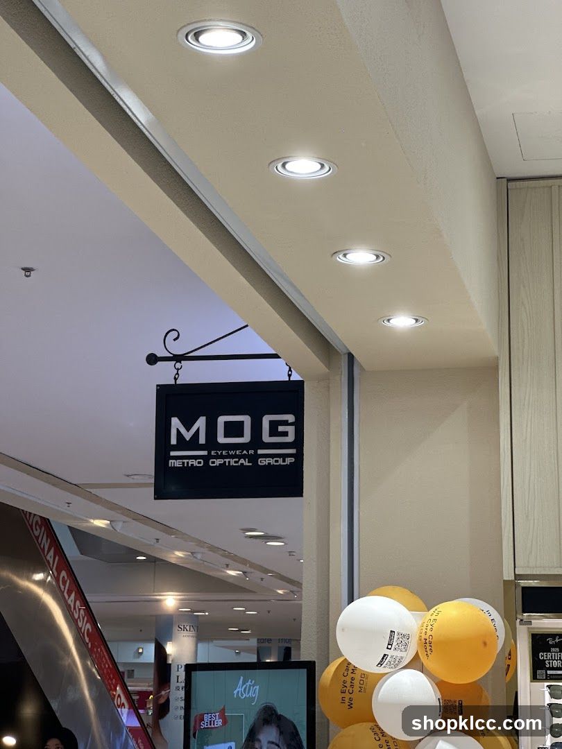 MOG Eyewear Store Entrance