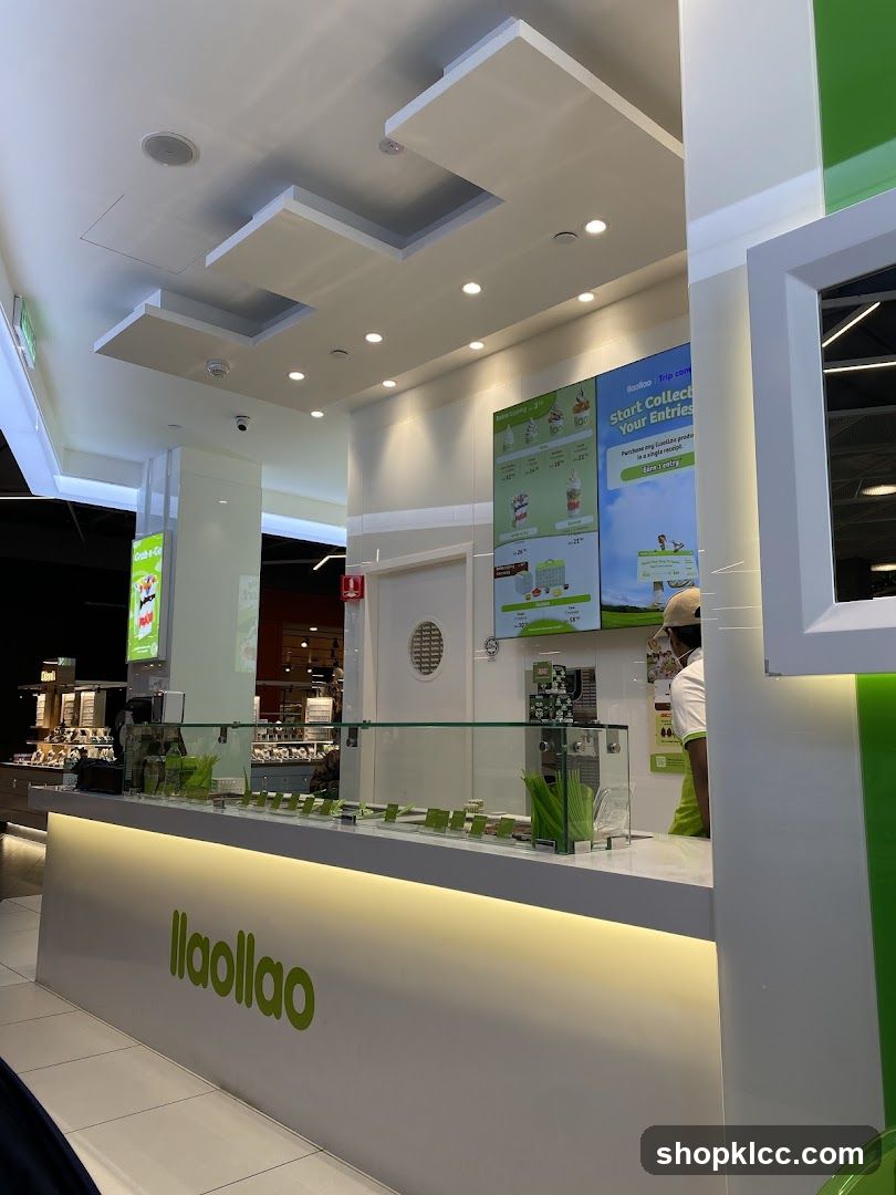 Ilaollao Frozen Yogurt Counter