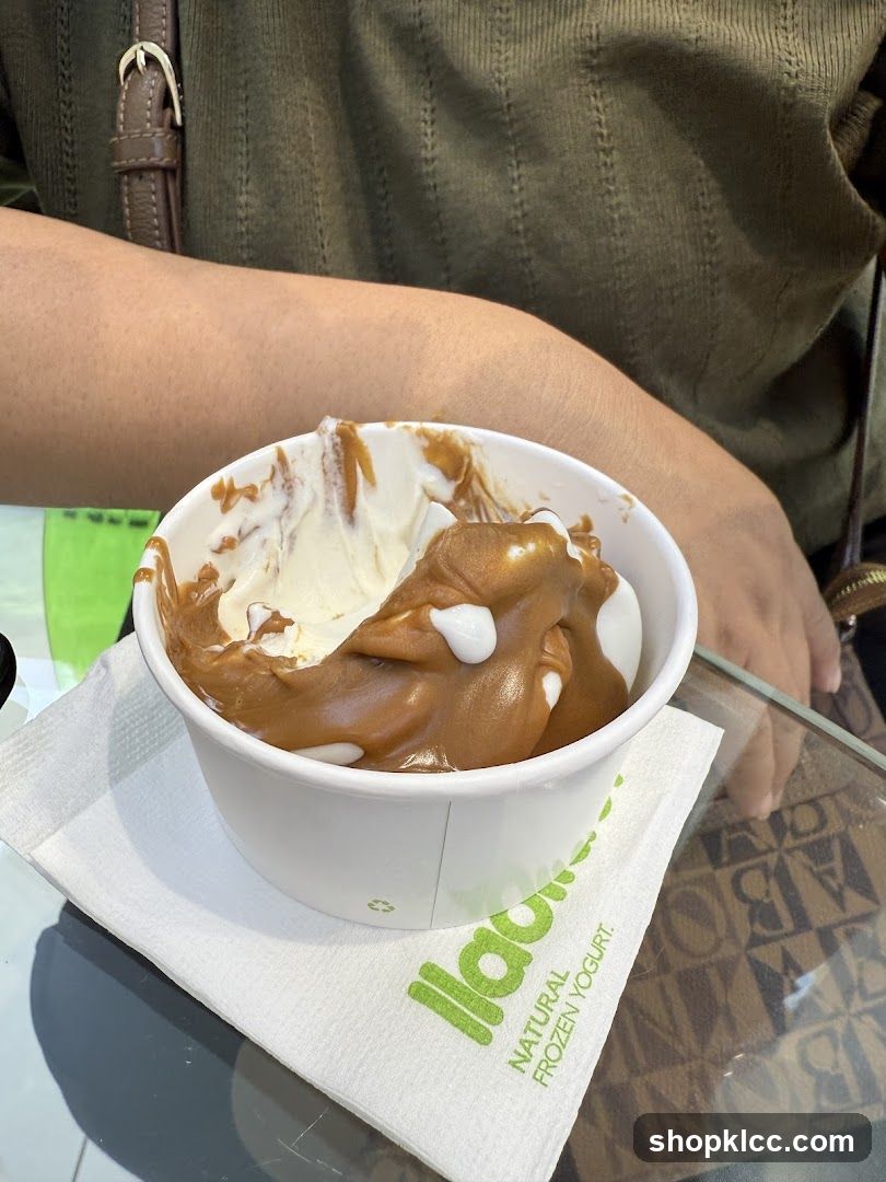Frozen Yogurt with Caramel Topping