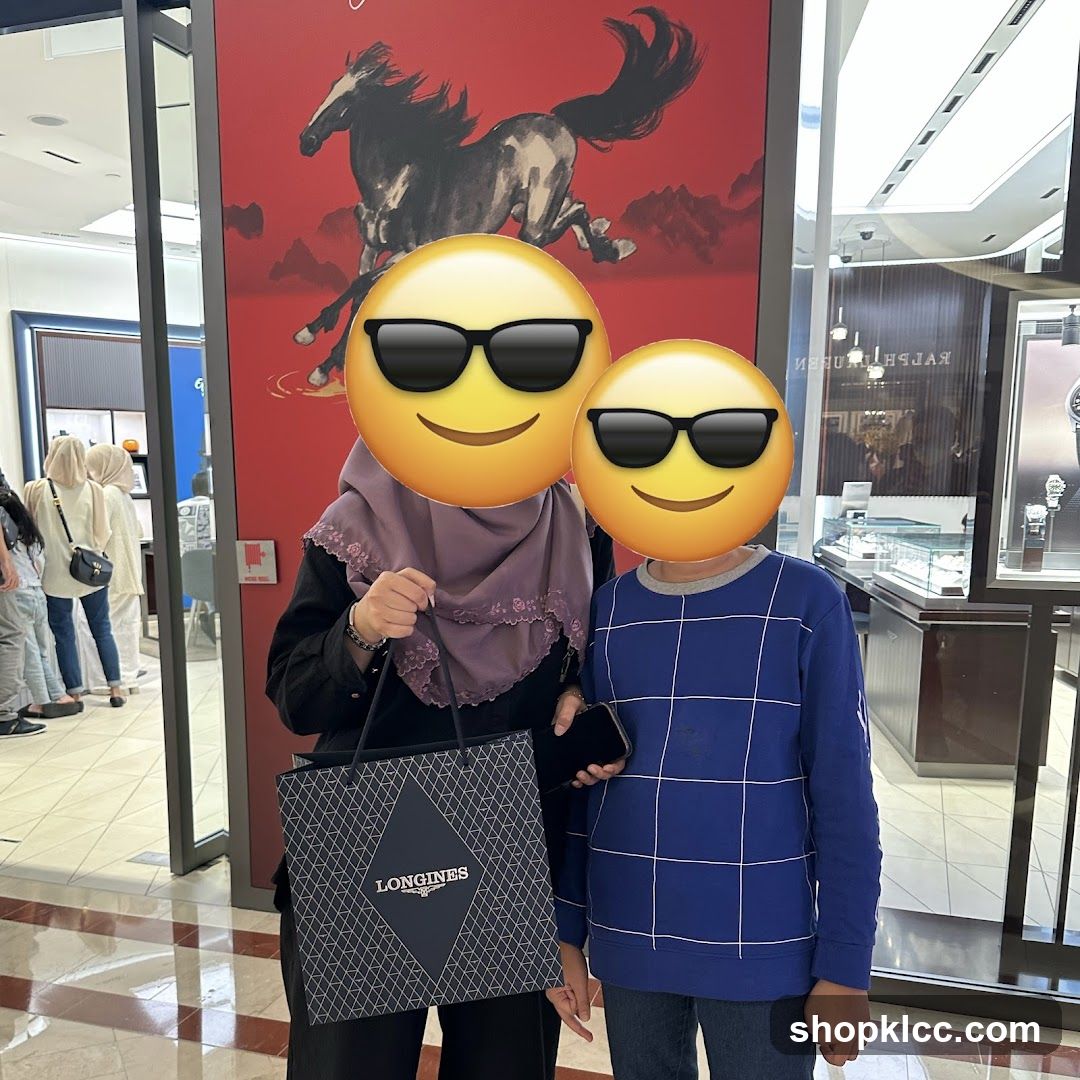 Shopping Bag and Display