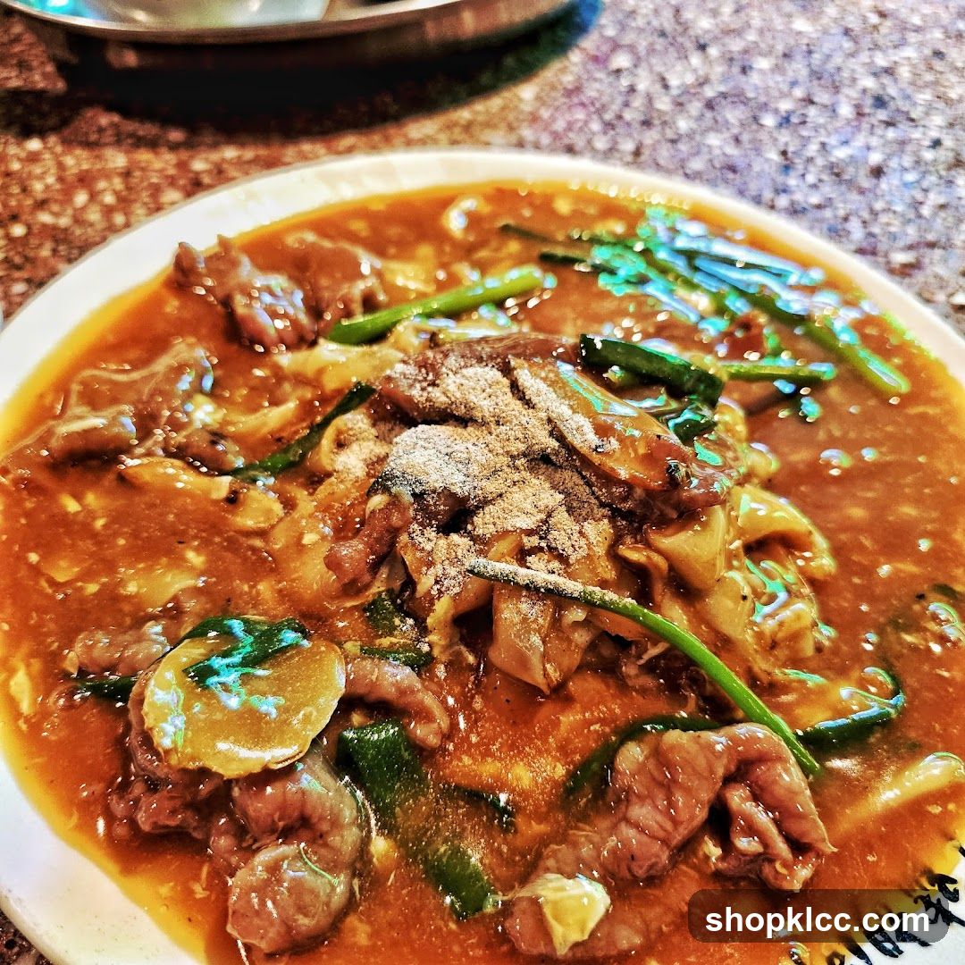 Beef Chow Fun