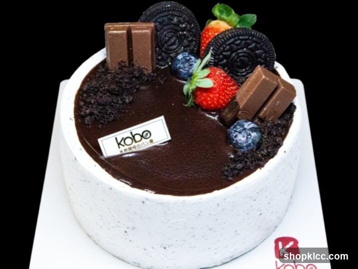 Chocolate Cake with Berries and Cookies