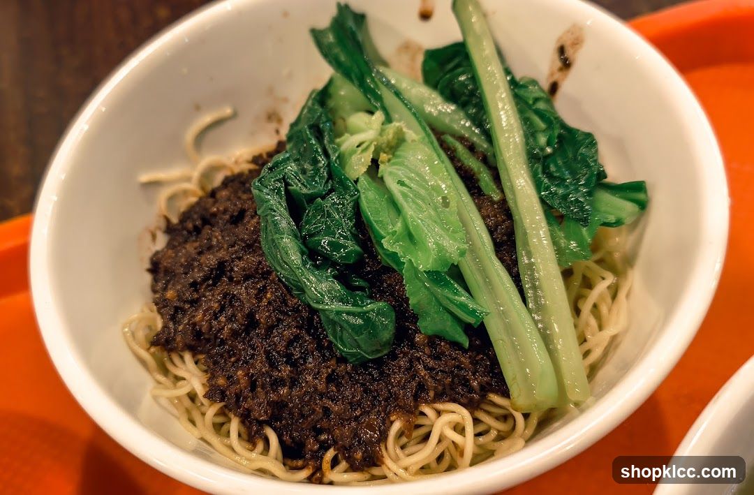 Noodles with Toppings