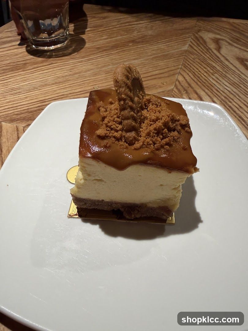 Cheesecake with Caramel and Biscuit