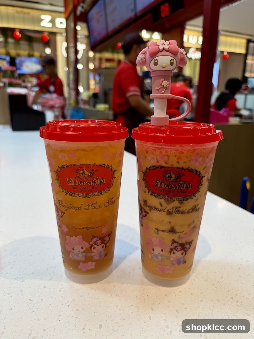 Thai Iced Teas with Character Straw Topper
